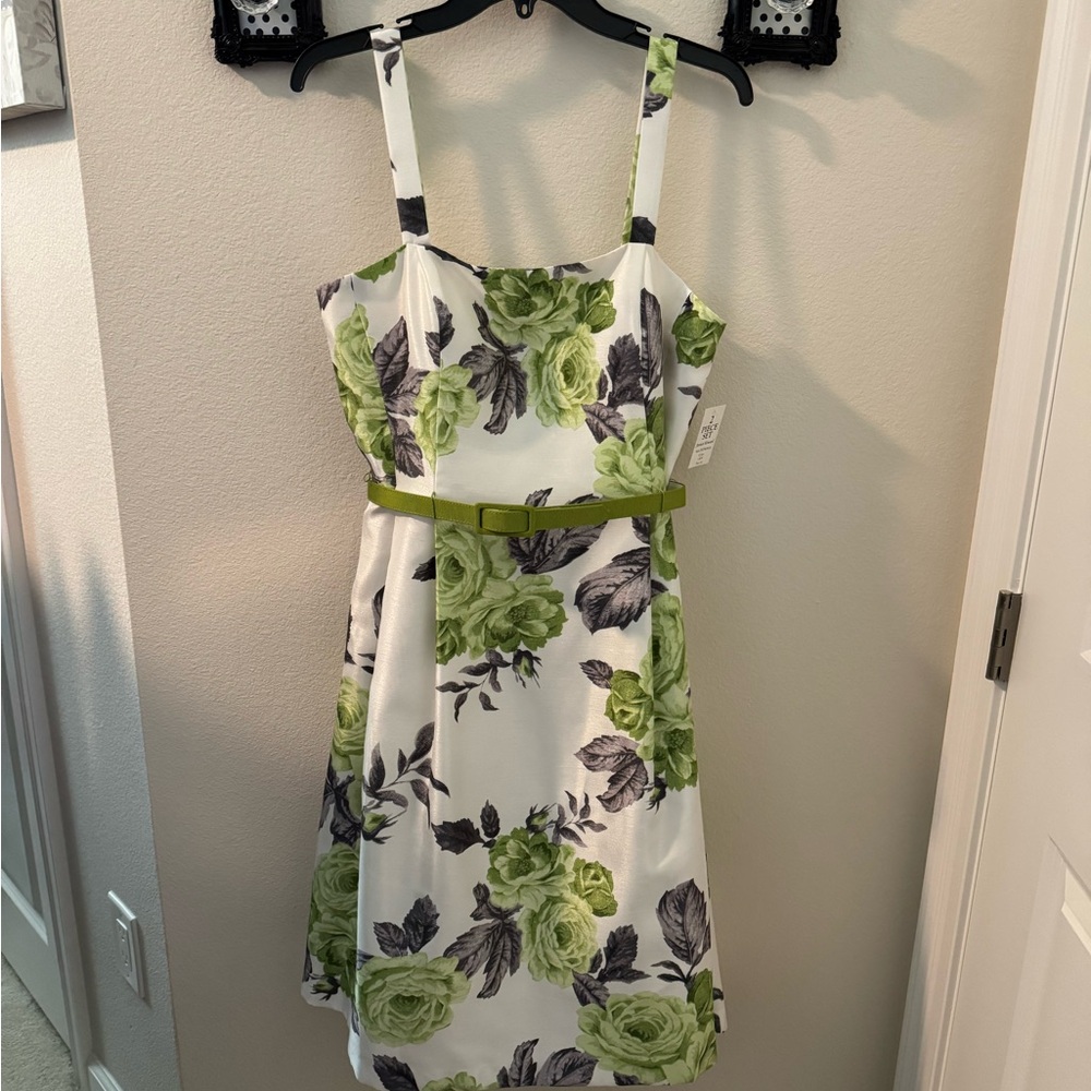 Jessica Howard Green Knit Dress